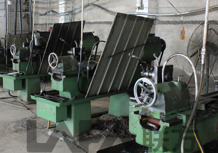 螺栓球加工平臺